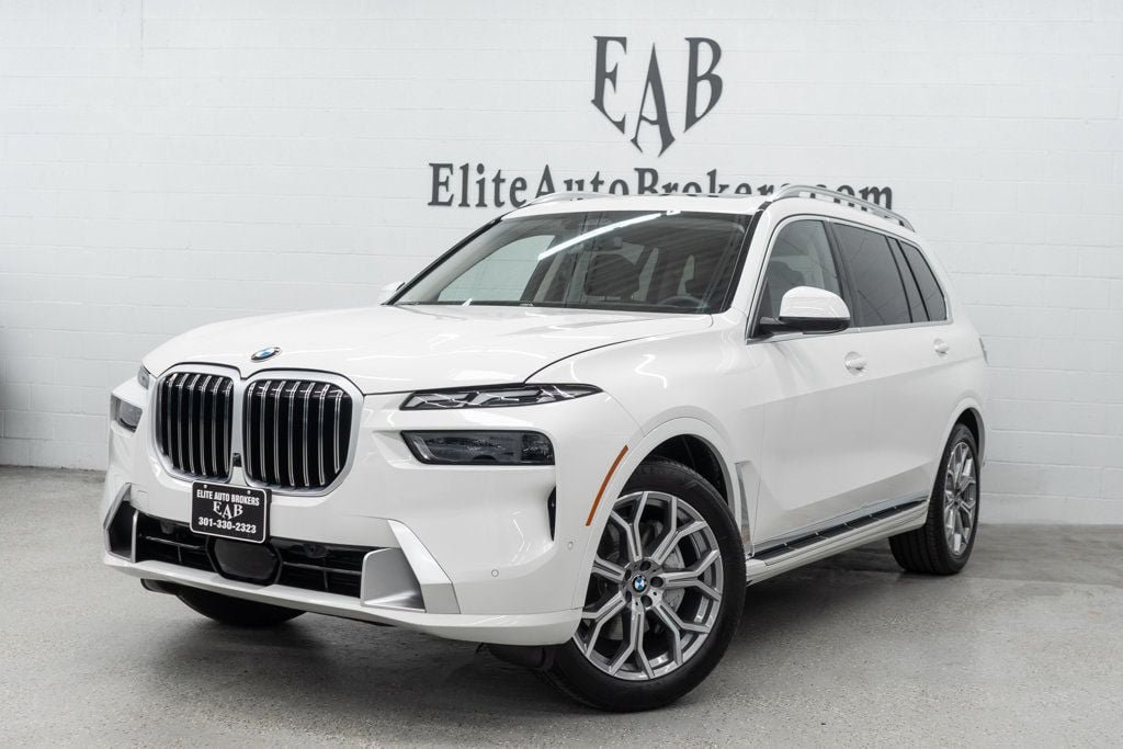 Used 2026 BMW X7 xDrive40i w/ Premium Package AWD/4WD image 1