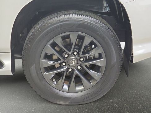 Certified 2023 Lexus GX 460 Premium w/ Premium Plus Package AWD/4WD image 34