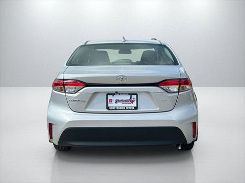 Certified 2026 Toyota Corolla LE FWD image 6