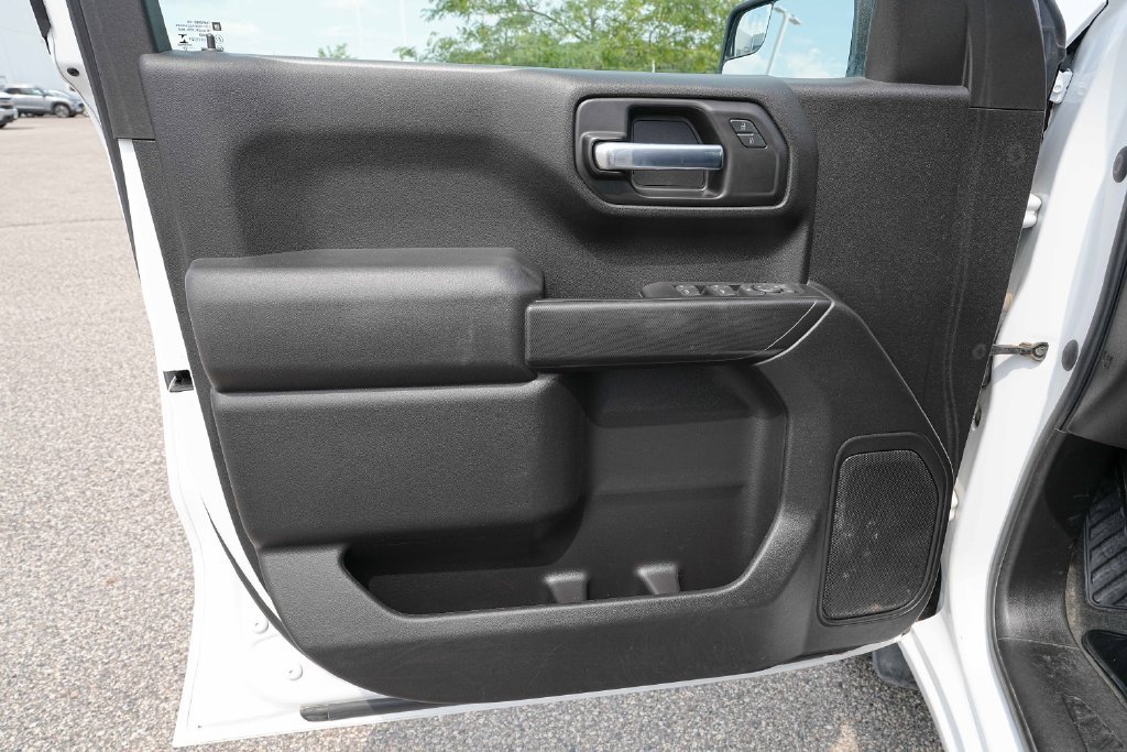 Used 2020 Chevrolet Silverado 1500 Custom w/ Trailering Package AWD/4WD image 25