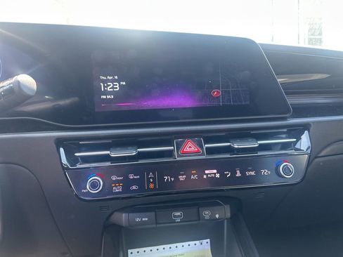 Used 2024 Kia Niro Wind image 13