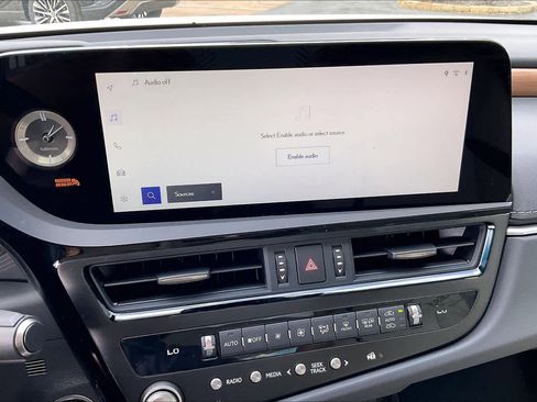 New 2025 Lexus ES 350 w/ Premium Package image 12