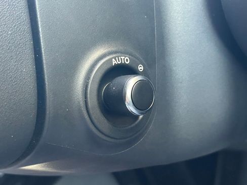 Used 2024 Land Rover Defender 130 Outbound AWD/4WD image 31