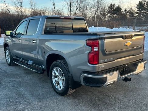 Used 2022 Chevrolet Silverado 1500 LTZ image 7