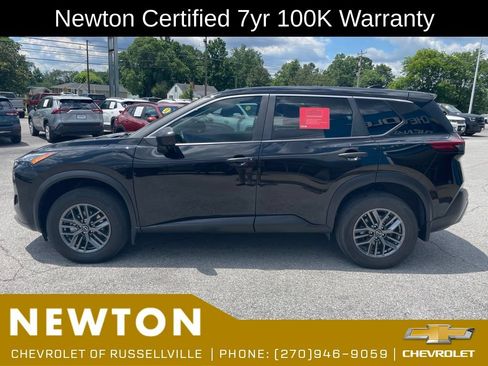 Used 2023 Nissan Rogue S FWD image 38