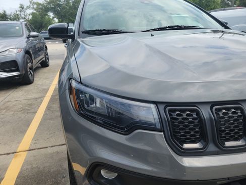 Used 2023 Jeep Compass Latitude AWD/4WD image 6