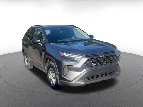 Used 2025 Toyota RAV4 LE image 2