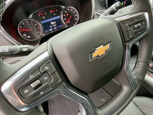 New 2025 Chevrolet Blazer LT w/ Midnight/Sport Edition image 39