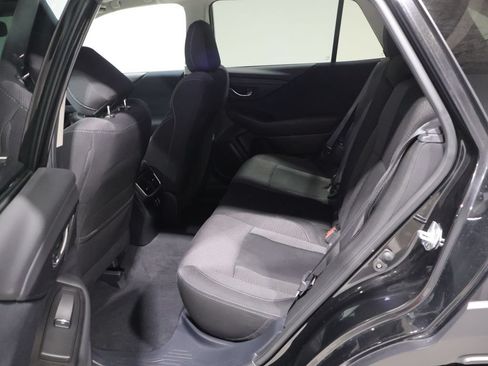 Used 2023 Subaru Outback Premium AWD/4WD image 17