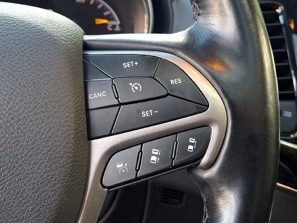 Used 2021 Jeep Grand Cherokee High Altitude AWD/4WD image 27