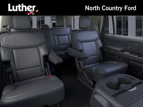 New 2026 Ford Expedition Active AWD/4WD image 11
