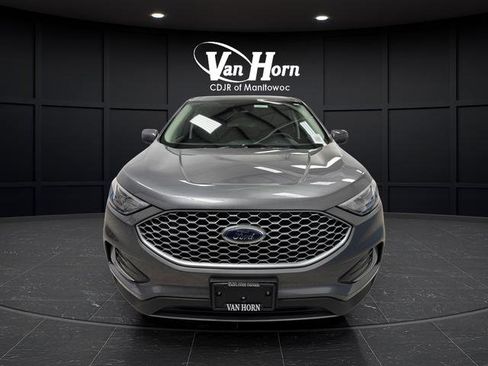 Used 2024 Ford Edge SEL image 10