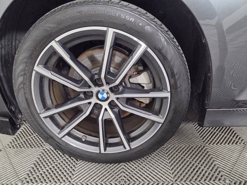 Used 2020 BMW 330i xDrive Sedan w/ Premium Package image 10