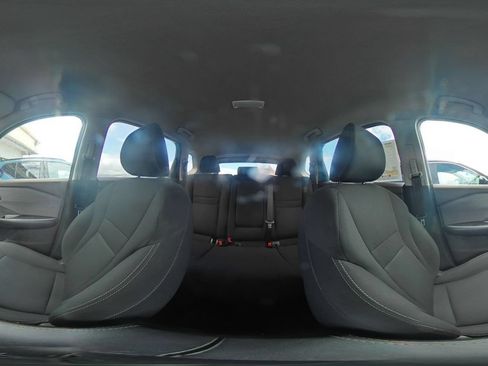 Used 2023 Nissan Rogue S FWD image 42