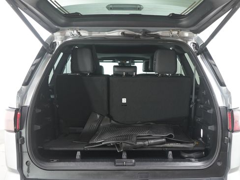 Used 2025 Toyota Sequoia SR5 w/ SR5 Premium Package AWD/4WD image 18