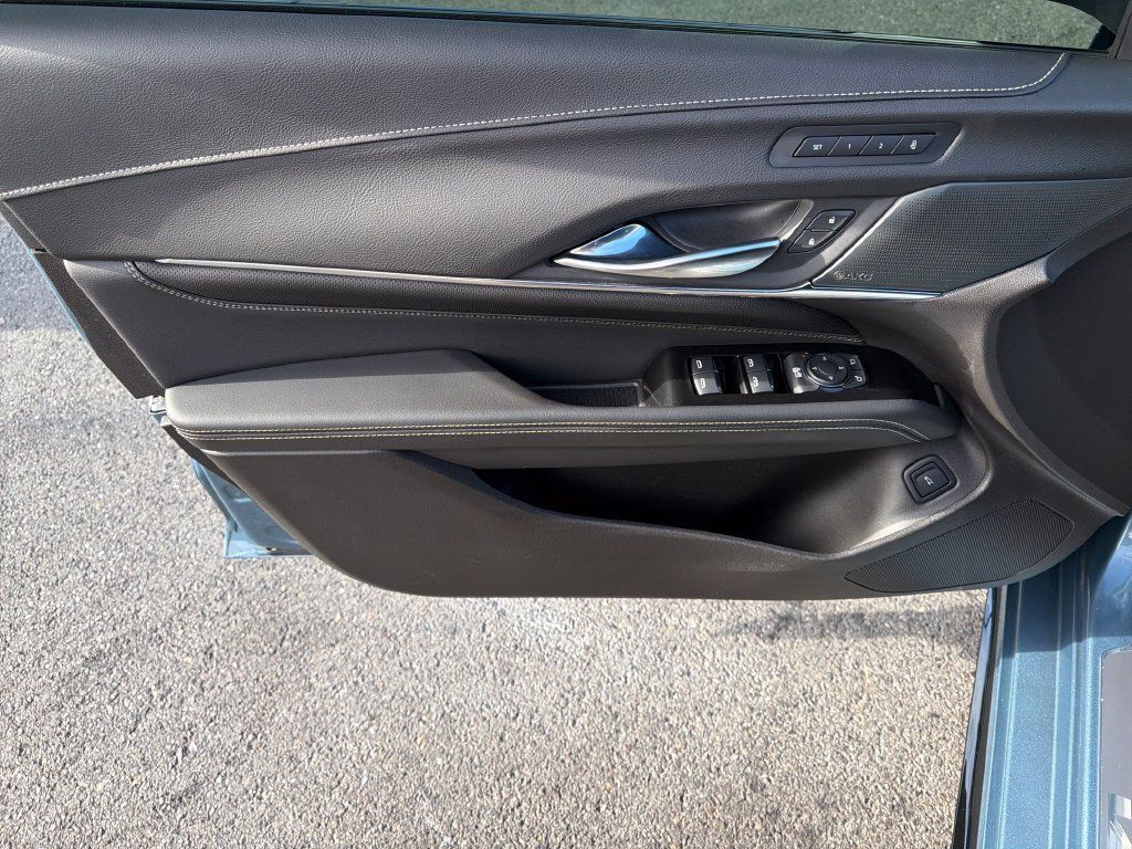 Certified 2024 Cadillac CT4 V Blackwing RWD image 4