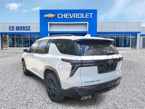 New 2026 Chevrolet Traverse RS image 2