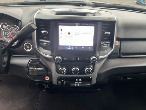 Used 2024 RAM 2500 Big Horn image 30