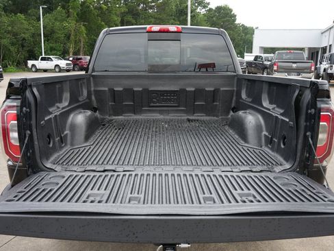 Used 2017 GMC Sierra 1500 SLT AWD/4WD image 19
