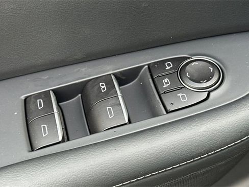 New 2026 Buick Enclave Sport Touring image 12