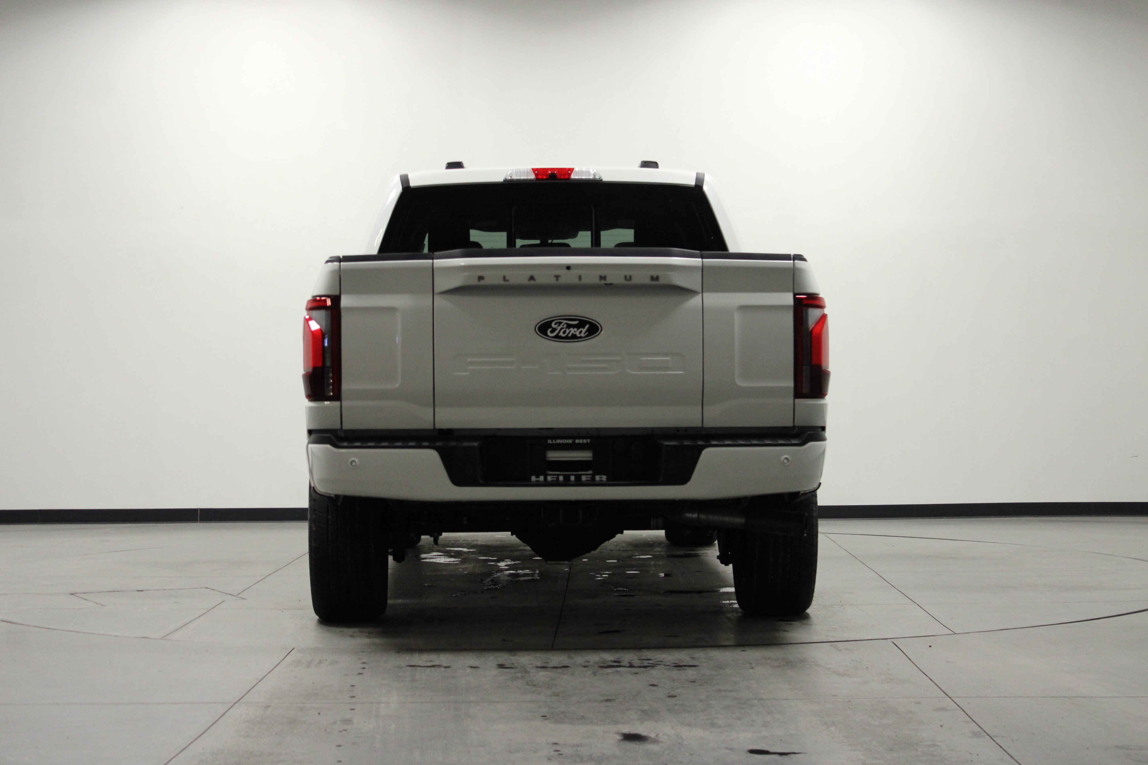 Used 2024 Ford F150 Platinum w/ FX4 Off-Road Package AWD/4WD image 5