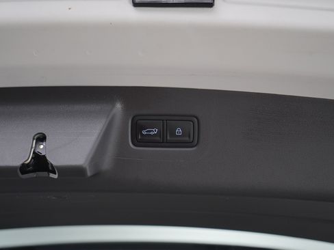 Used 2026 Hyundai Santa Fe SEL AWD/4WD image 12
