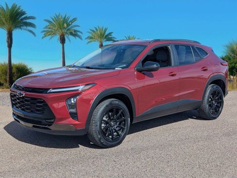 Used 2024 Chevrolet Trax ACTIV w/ Sunroof Package image 32