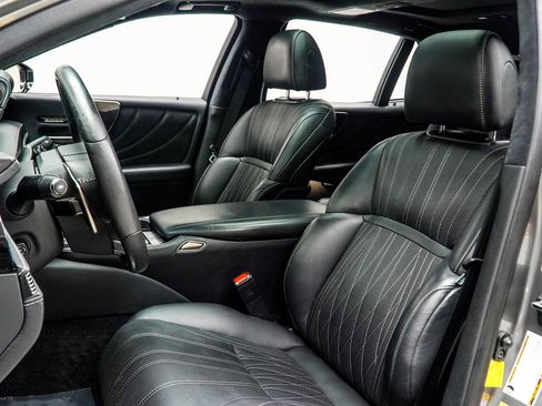 Used 2018 Lexus LS 500 AWD w/ Luxury Package image 36