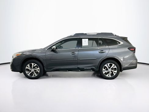 Used 2020 Subaru Outback Touring XT AWD/4WD image 4