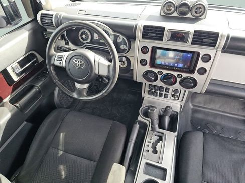 Used 2007 Toyota FJ Cruiser 4WD image 27