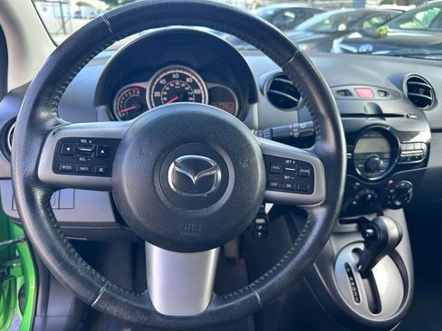 Used 2013 MAZDA MAZDA2 Touring FWD image 45