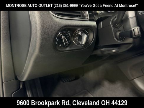 Used 2017 Porsche Macan image 16