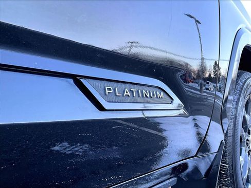 Used 2024 Toyota Sequoia Platinum image 30