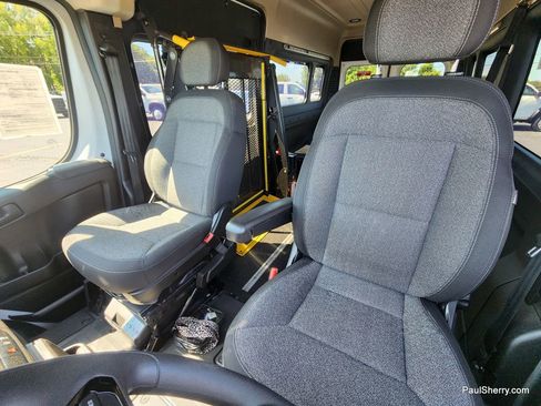 Used 2023 RAM ProMaster 2500 image 32