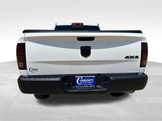 Used 2019 RAM 1500 Classic Warlock video 4