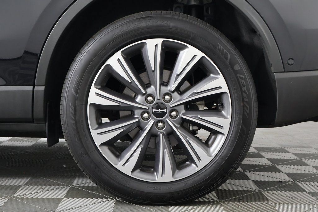 Used 2022 Lincoln Corsair Reserve w/ Equipment Group 201A AWD/4WD image 16