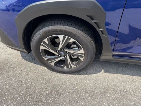 Used 2025 Subaru Crosstrek 2.0i Premium AWD/4WD image 11