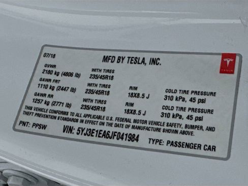 Used 2018 Tesla Model 3 Long Range RWD image 49
