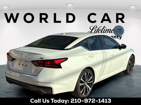 Used 2022 Nissan Altima 2.5 SR FWD image 5
