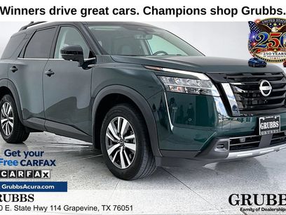 Used 2024 Nissan Pathfinder SL w/ Black Appearance Package