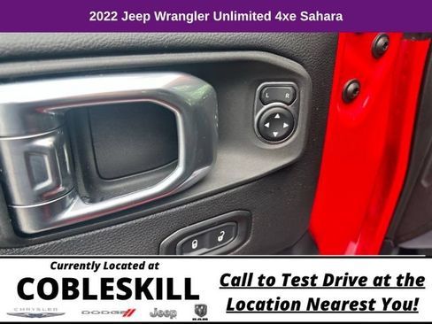 Used 2022 Jeep Wrangler Unlimited Sahara AWD/4WD image 16