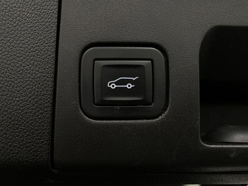 Used 2019 Cadillac XT4 Sport image 8