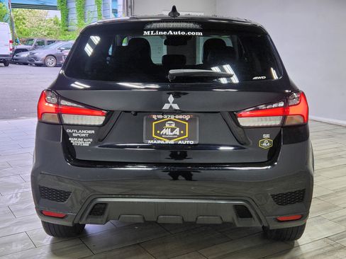 Used 2024 Mitsubishi Outlander Sport SE AWD/4WD image 4