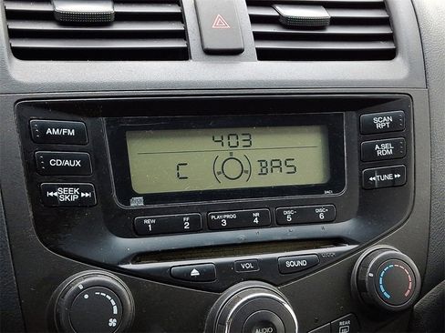 Used 2005 Honda Accord LX image 7