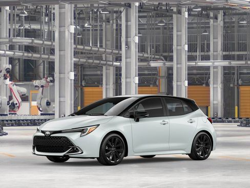 New 2026 Toyota Corolla XSE FWD image 2