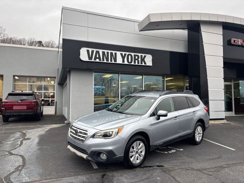 Used 2015 Subaru Outback 2.5i Premium image 1