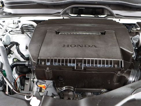 Used 2024 Honda Pilot EX-L image 32