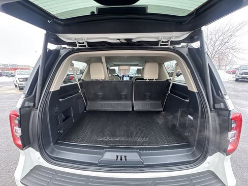 Certified 2024 Ford Expedition Max Platinum image 18