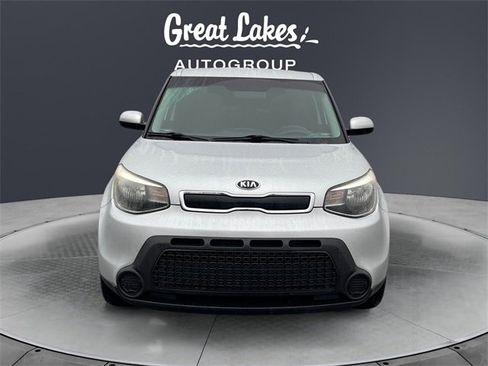 Used 2015 Kia Soul + image 8