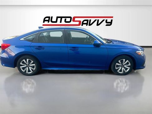 Used 2023 Honda Civic LX image 8